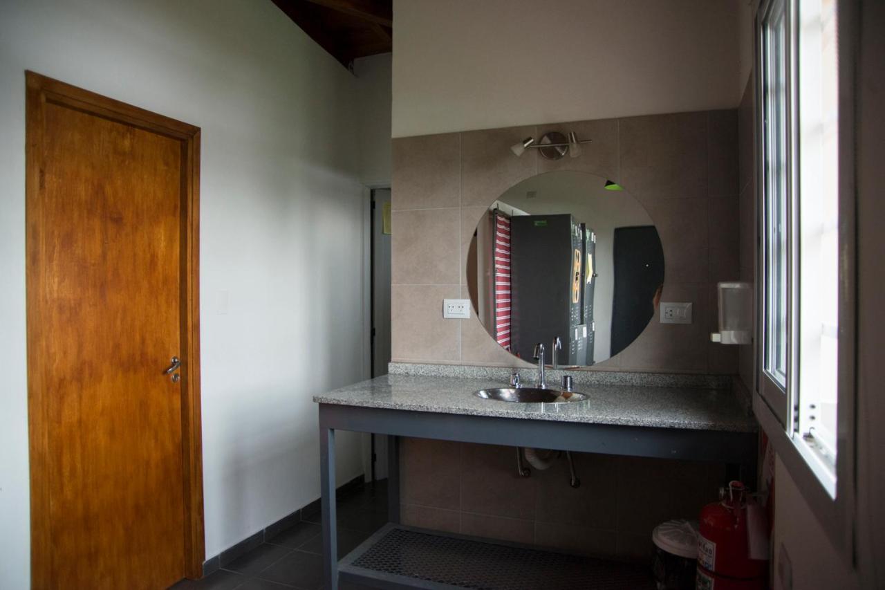 Feliza Hostel فيلا كارلوس باز المظهر الخارجي الصورة